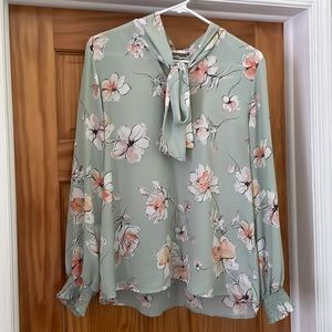Designer Women’s Long Sleeve Mint Green Floral Business Casual Blouse Size Large